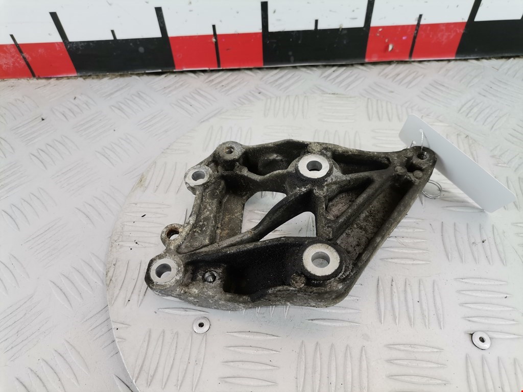 Кронштейн кондиционера MINI Hatch R56 3-door 2007-2013