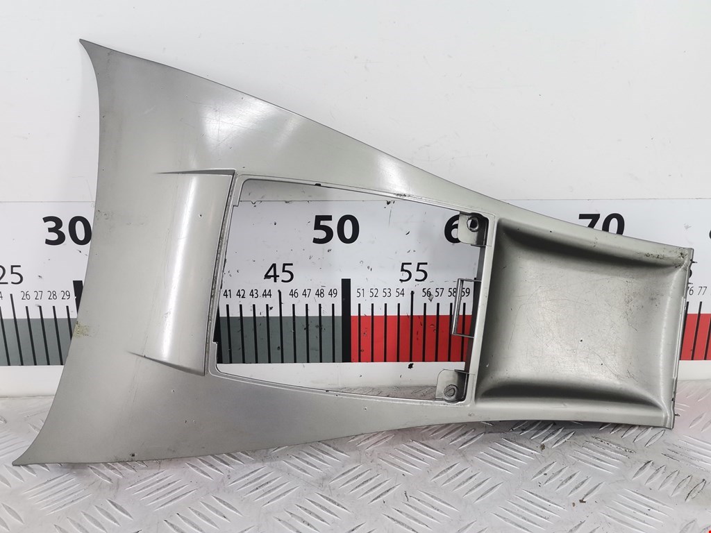 Накладка декоративная на кулису (рамка рычага КПП) Opel Omega B (1994-2004)