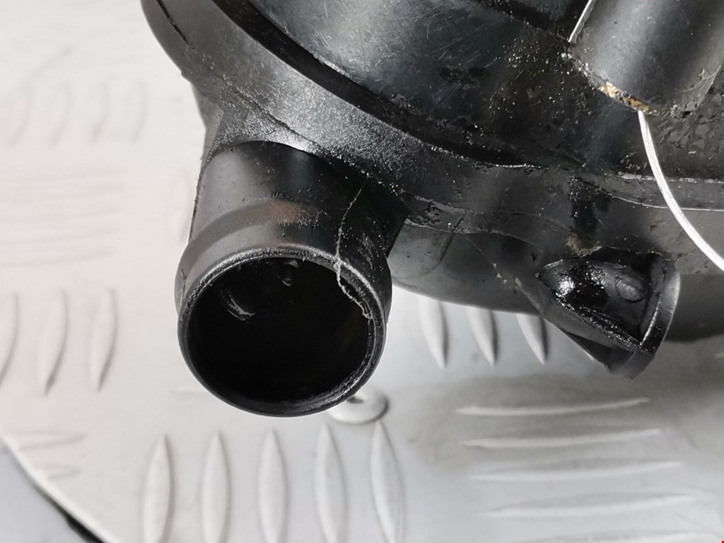 Патрубок воздушного фильтра AUDI A4 B5 1995-2001