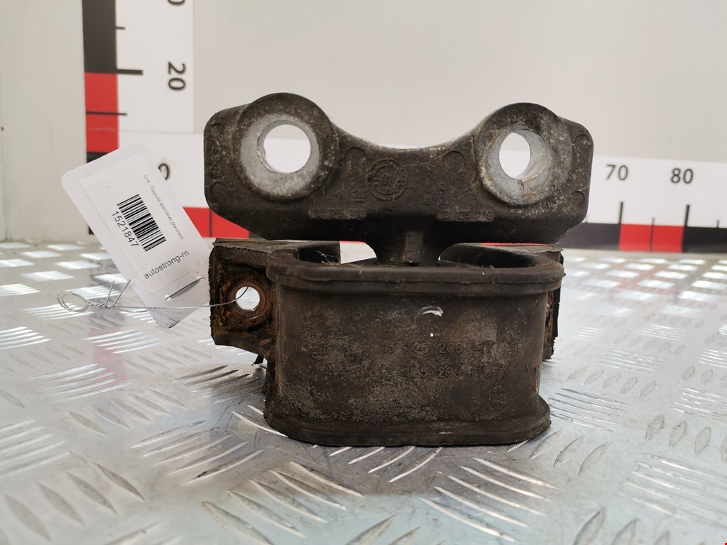 Подушка (опора) крепления двигателя Opel Corsa C (2000-2006)