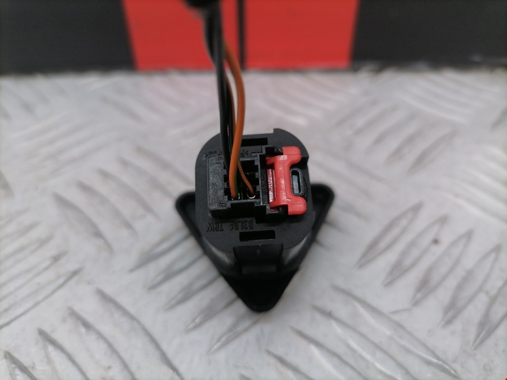 Кнопка аварийной сигнализации (аварийки) FORD Fiesta 2001-2008