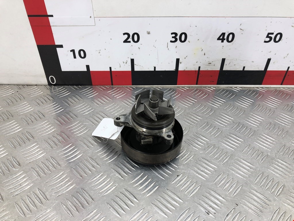 Насос водяной (помпа) Ford Mondeo 3 (2000-2007)