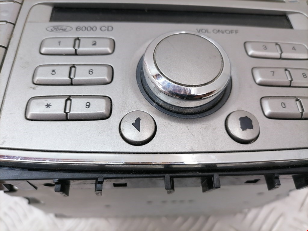 Магнитола FORD Focus II 2005-2011