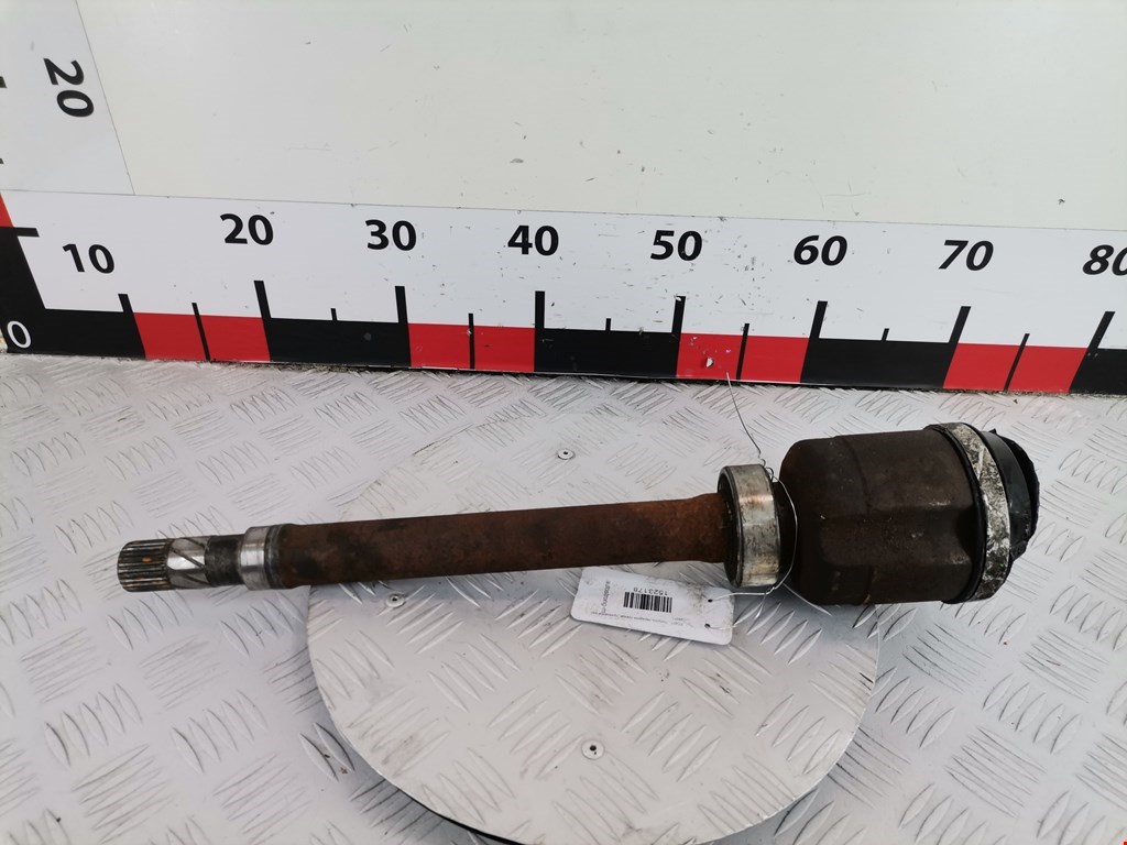 Полуось (привод, приводной вал) передняя правая DACIA Sandero 2013-2020