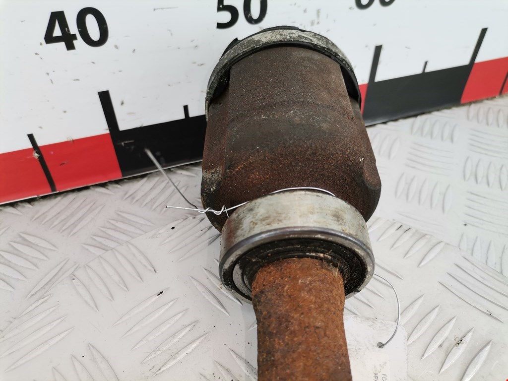 Полуось (привод, приводной вал) передняя правая DACIA Sandero 2013-2020