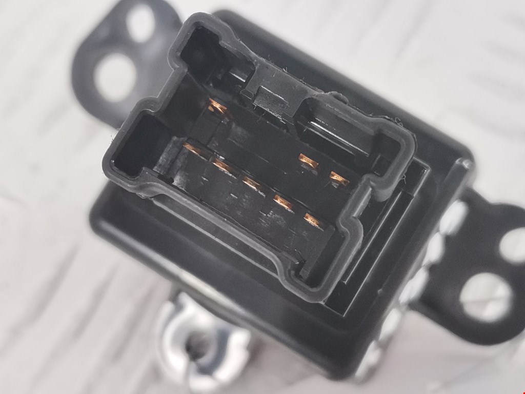 Кнопка аварийной сигнализации (аварийки) NISSAN Almera Tino 2000-2006