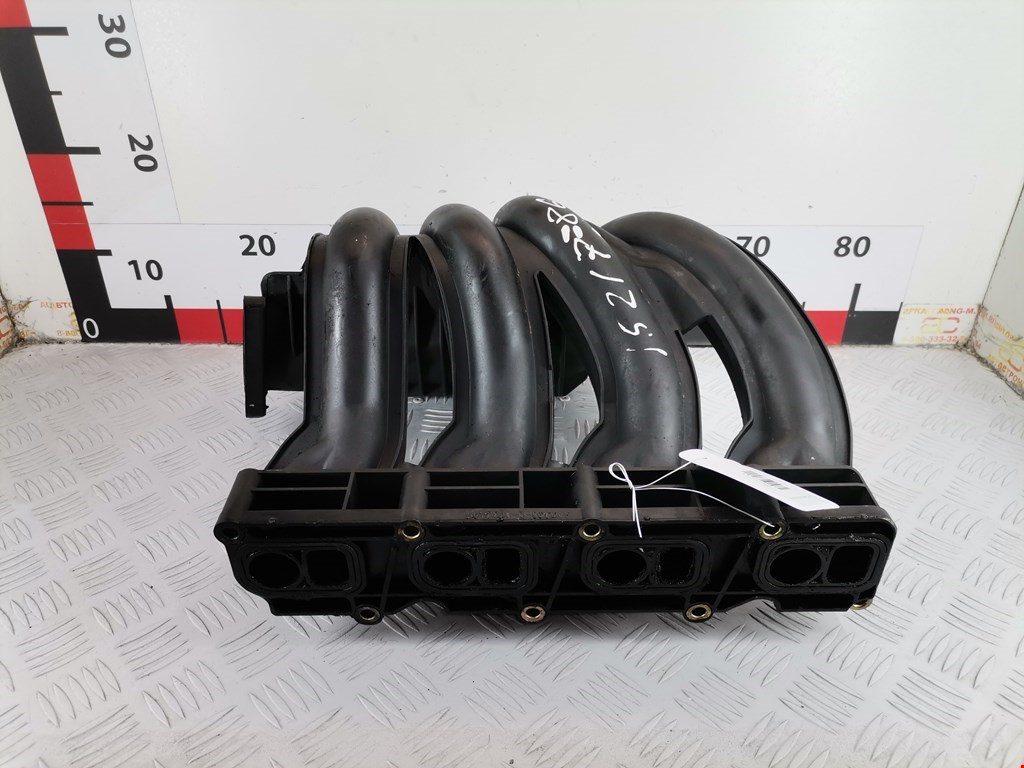 Коллектор впускной MERCEDES-BENZ C-Class C-klasse W203 2000-2007