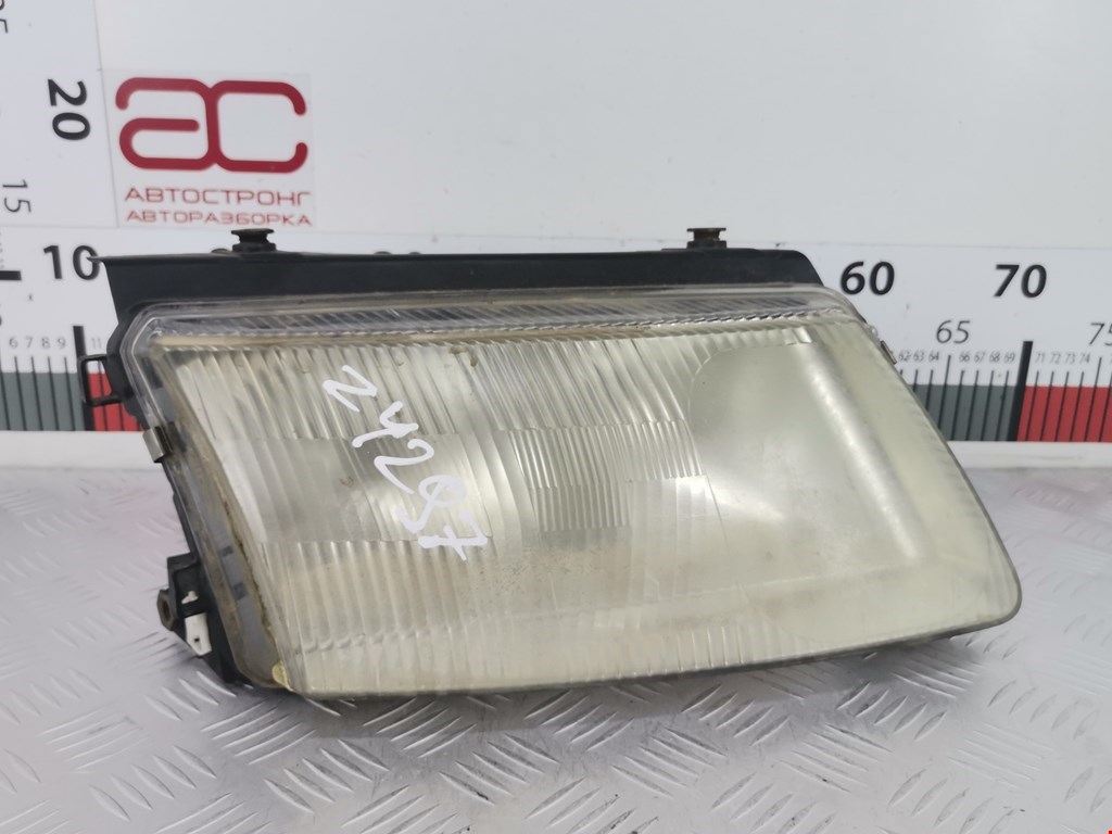 Фара правая VOLKSWAGEN Passat B5 1997-2005