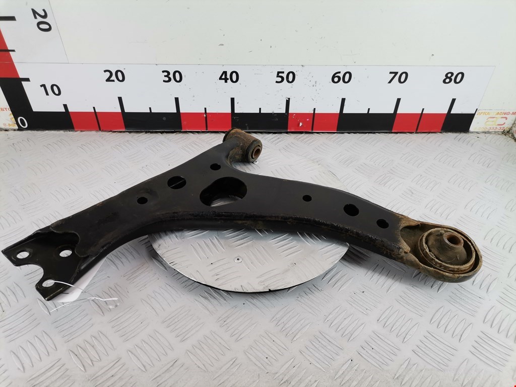 Рычаг передний правый TOYOTA RAV 4 XA20 2000-2005