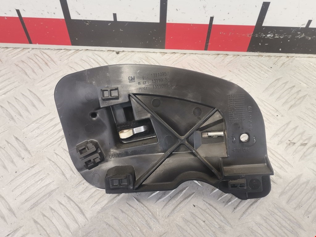 Ручка дверная передняя внутренняя правая OPEL Corsa C 2000-2006
