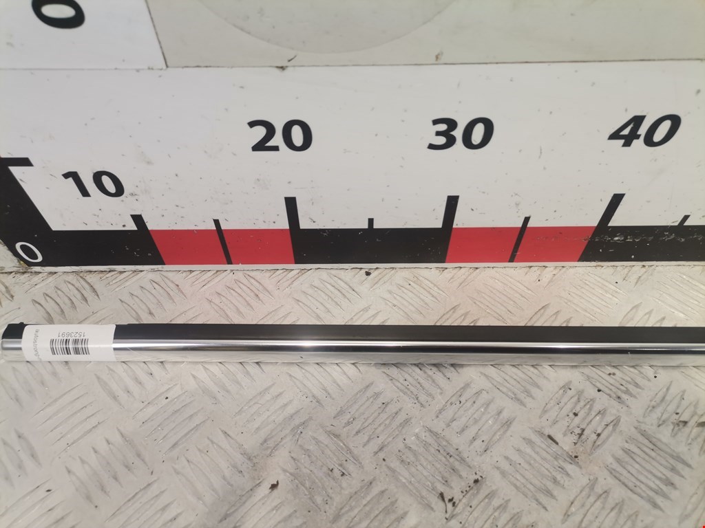 Уплотнитель (внутри) VOLKSWAGEN Passat B5 1997-2005