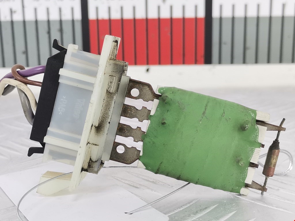 Резистор отопителя (сопротивление печки) DACIA Sandero 2008-2012