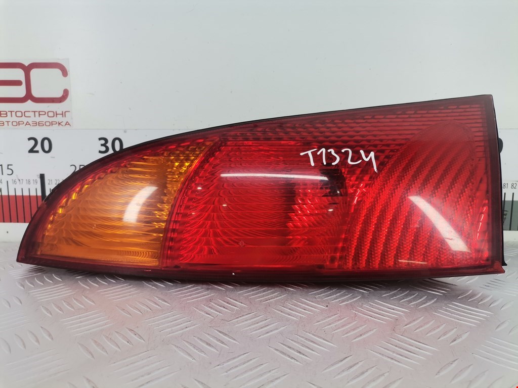 Фонарь задний левый Ford Focus 1 (1998-2005)