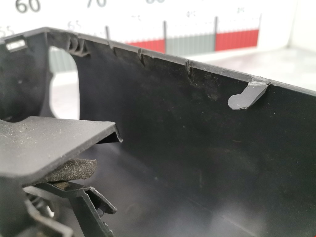 Кожух рулевой колонки FORD C-MAX 2003-2010