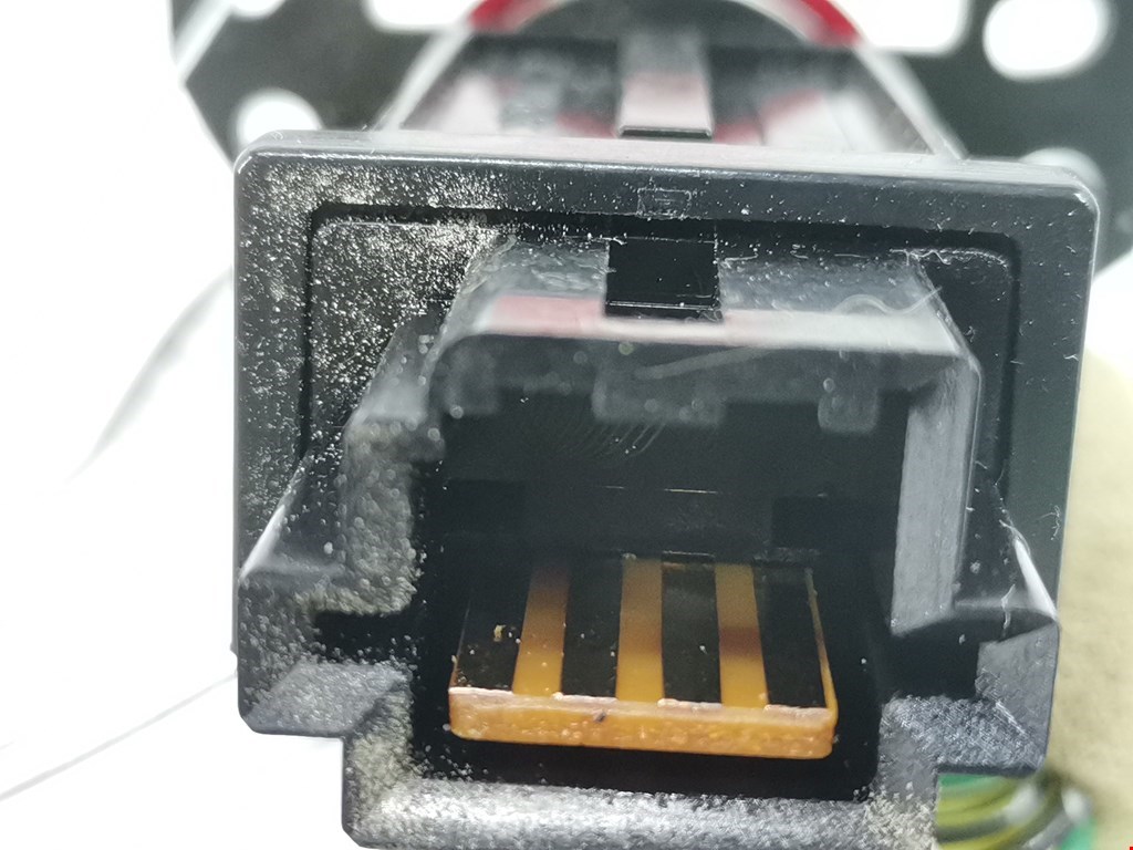 Кнопка аварийной сигнализации (аварийки) MITSUBISHI Colt Z3 2003-2012