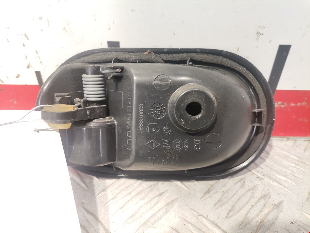 Ручка дверная задняя внутренняя правая DACIA Sandero 2008-2012