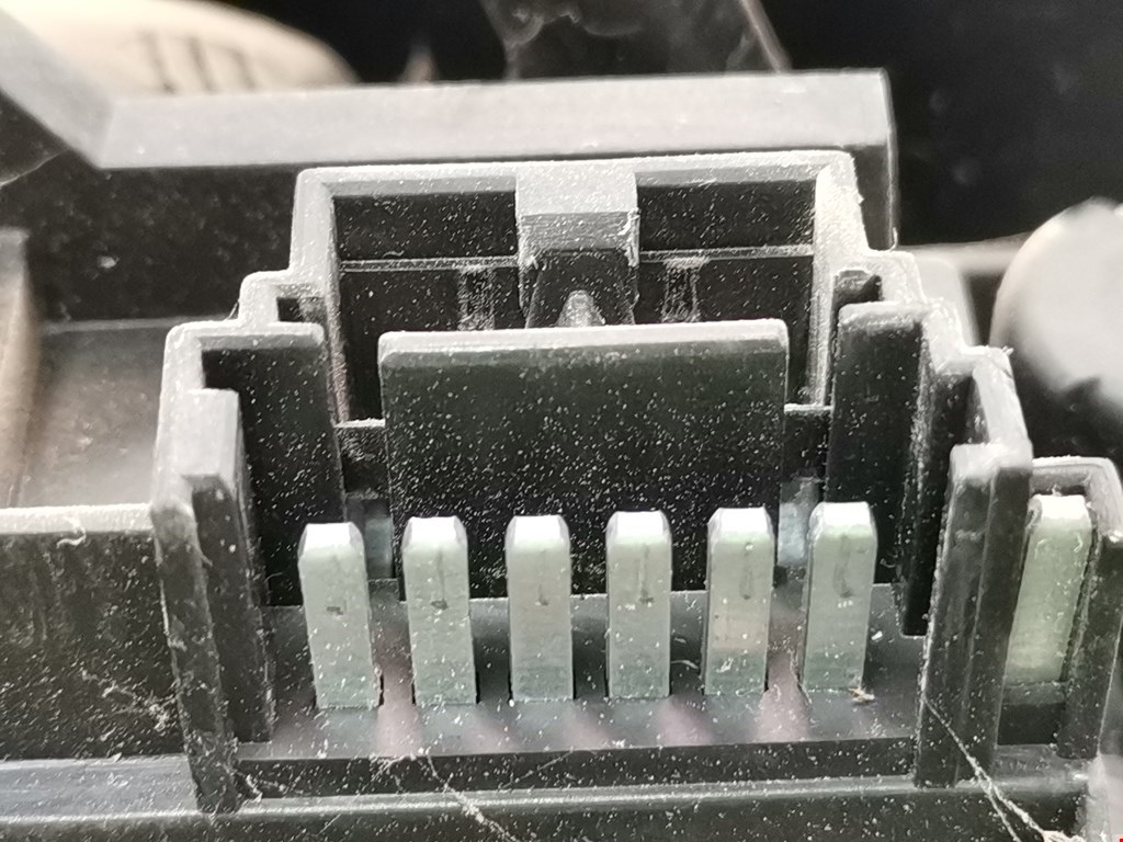 Фонарь задний правый RENAULT Megane I 1996-2002