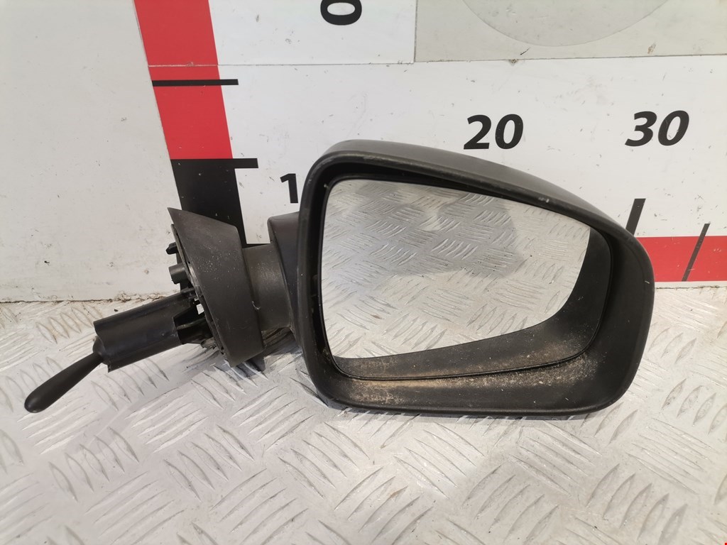 Зеркало правое DACIA Sandero 2008-2012