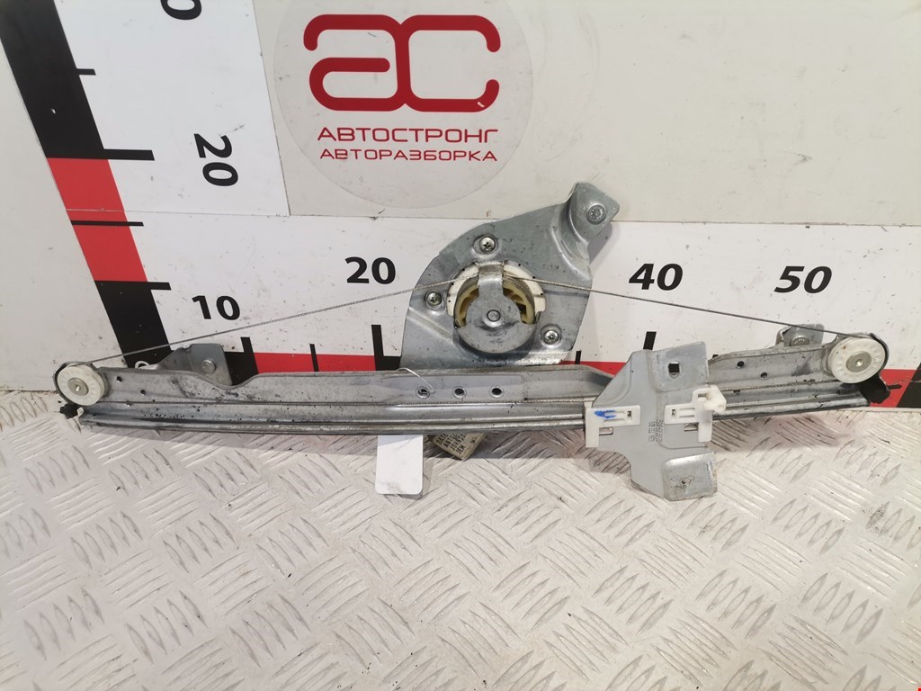 Стеклоподъемник передний правый DACIA Sandero 2008-2012