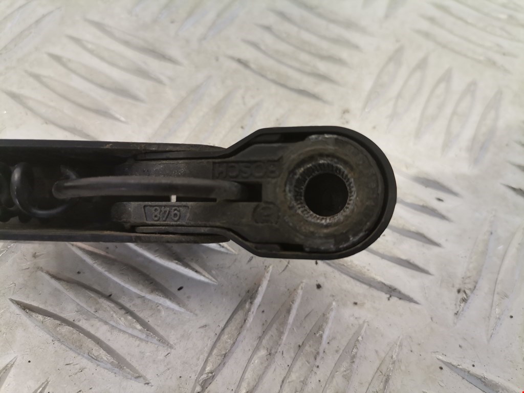 Поводок дворника задний (заднего) FORD Focus I 1998-2005