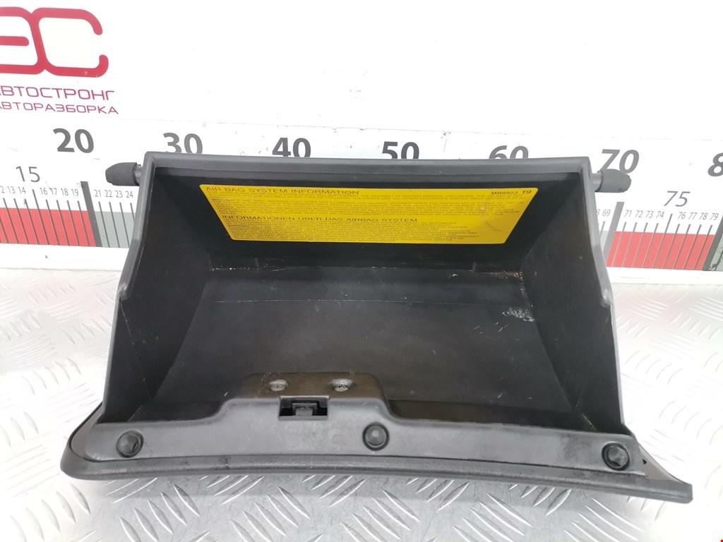 Бардачок MITSUBISHI Carisma 1995-1999