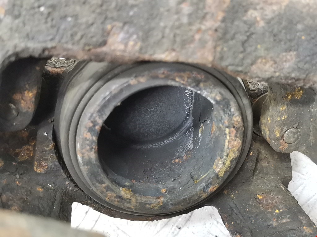 Суппорт передний левый PEUGEOT 508 2011-2018