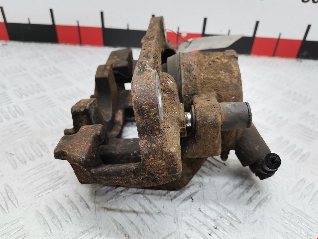 Суппорт передний правый PEUGEOT 508 2011-2018