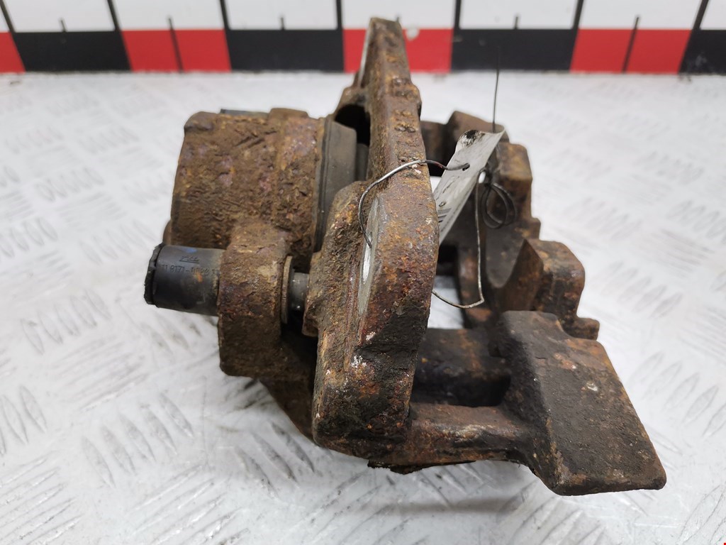 Суппорт передний правый PEUGEOT 508 2011-2018