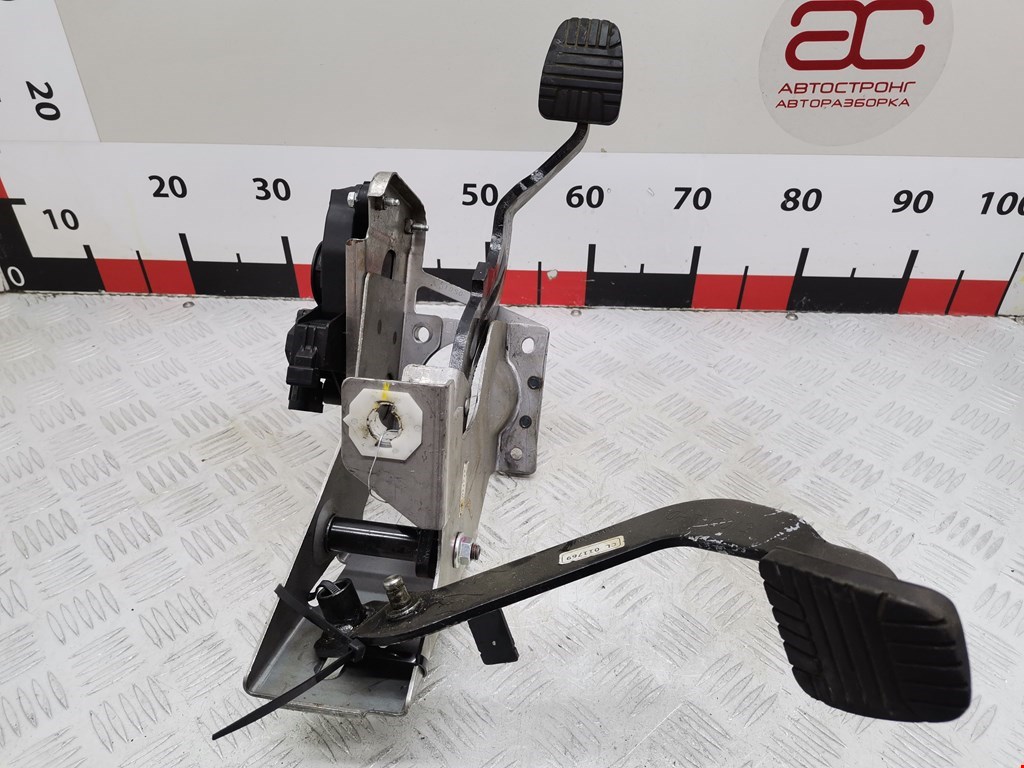 Педаль тормоза OPEL Antara 2006-2015