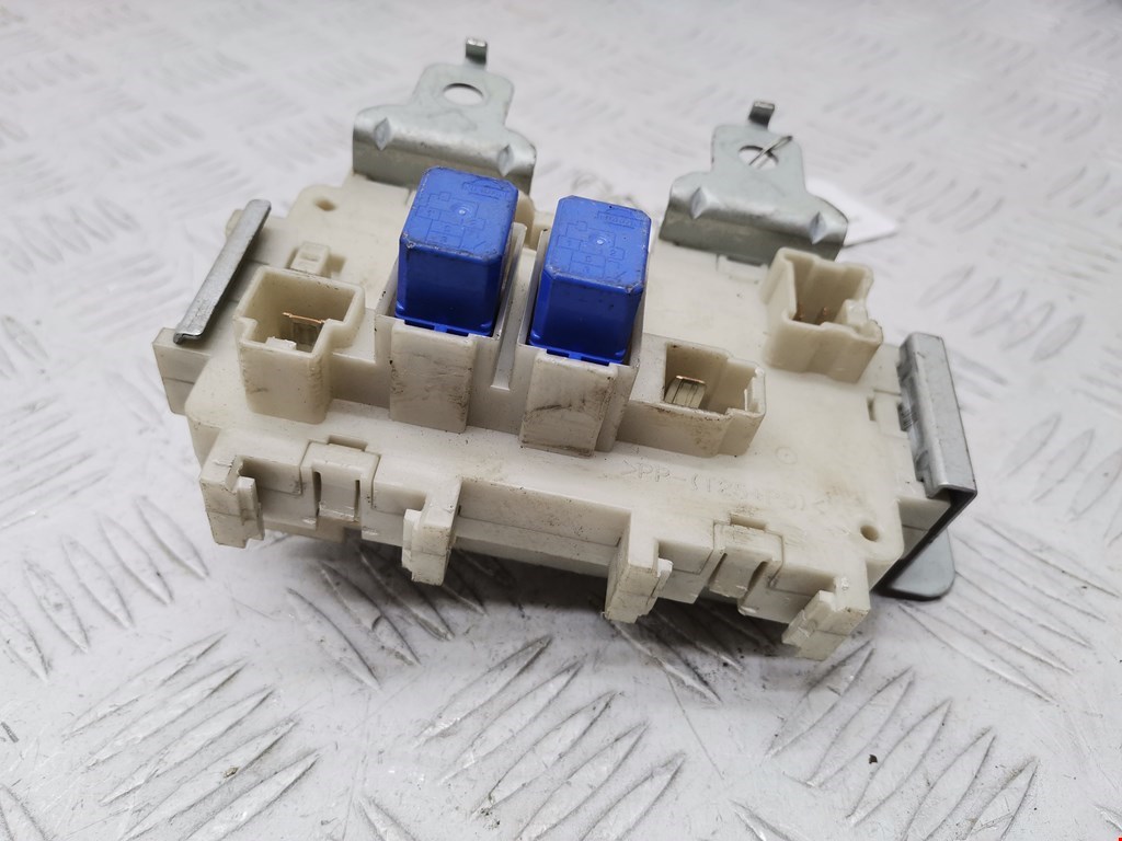 Датчик уровня в бачок омывателя INFINITI FX/ QX70 2002-2008