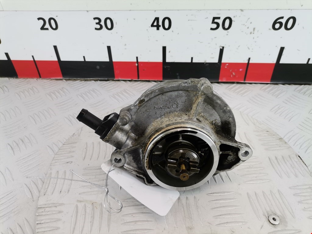 Насос вакуумный Audi A6 C6 (2004-2011)