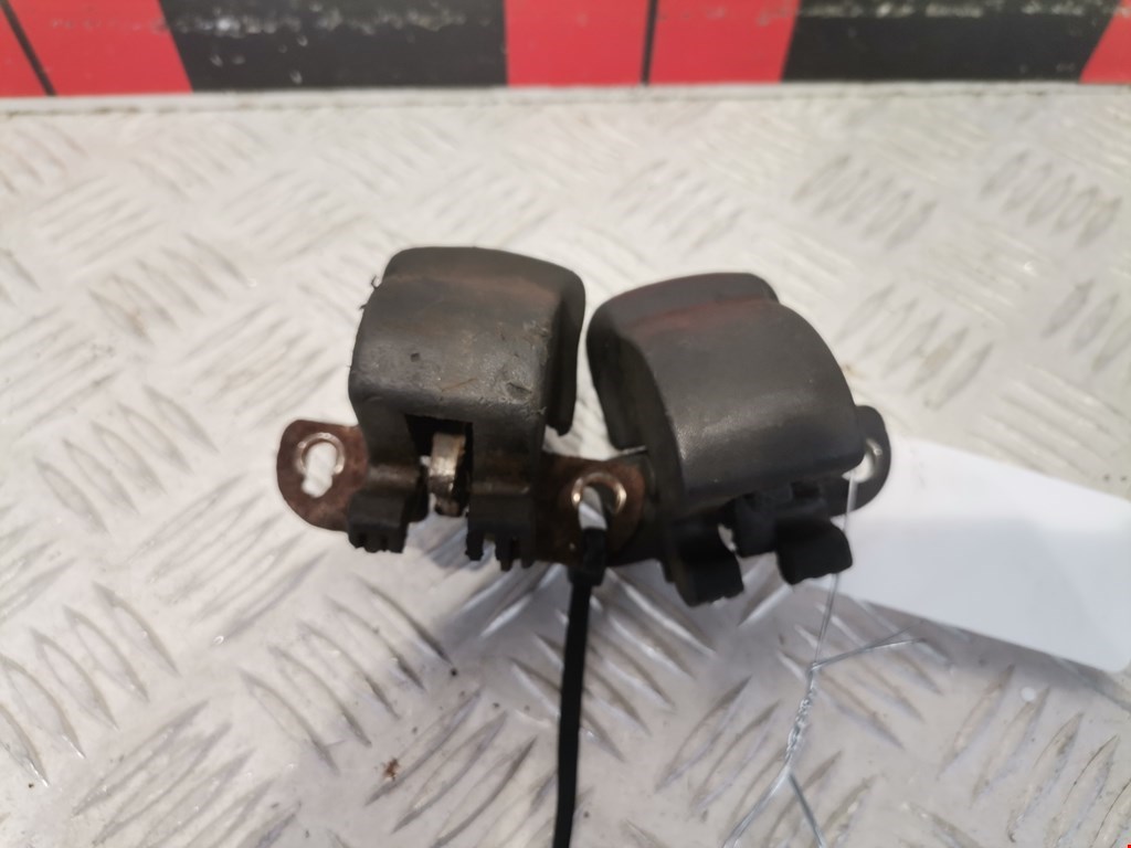 Замок двери распашной левой Opel Combo C (2001-2011)