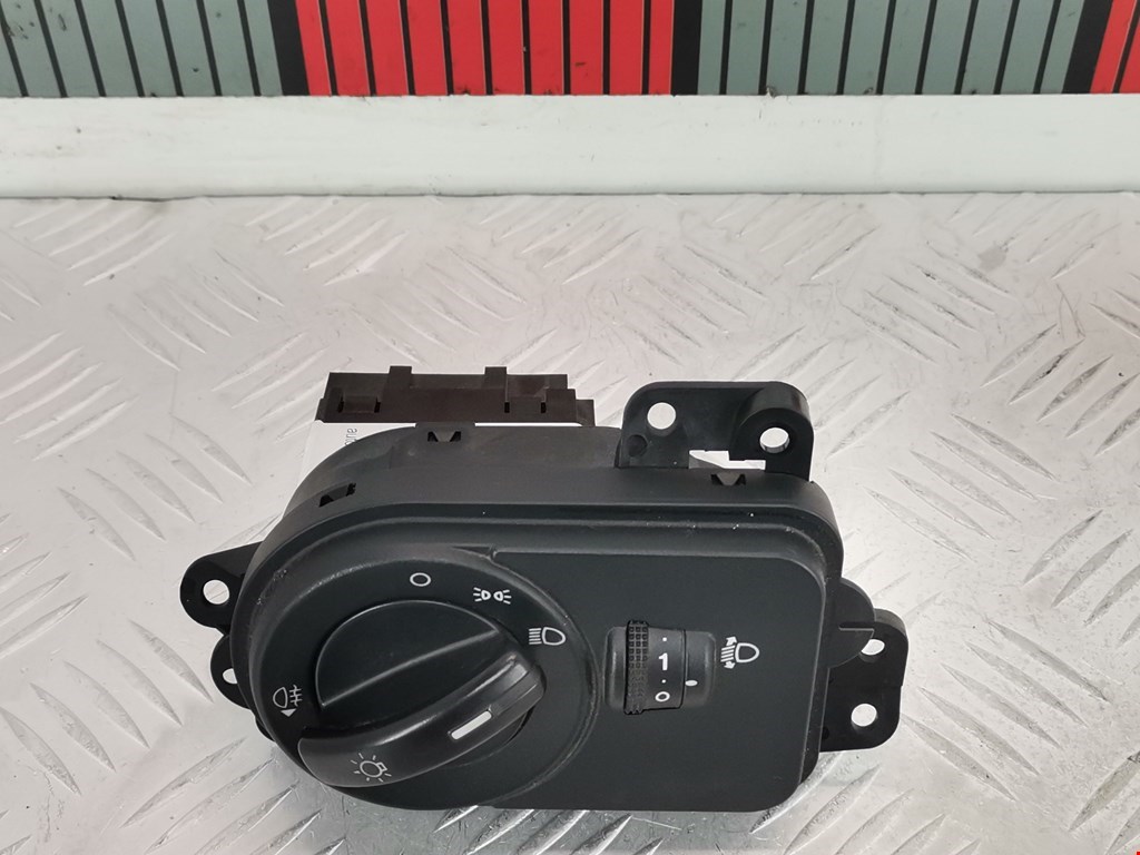 Переключатель света фар FORD Fiesta 2001-2008