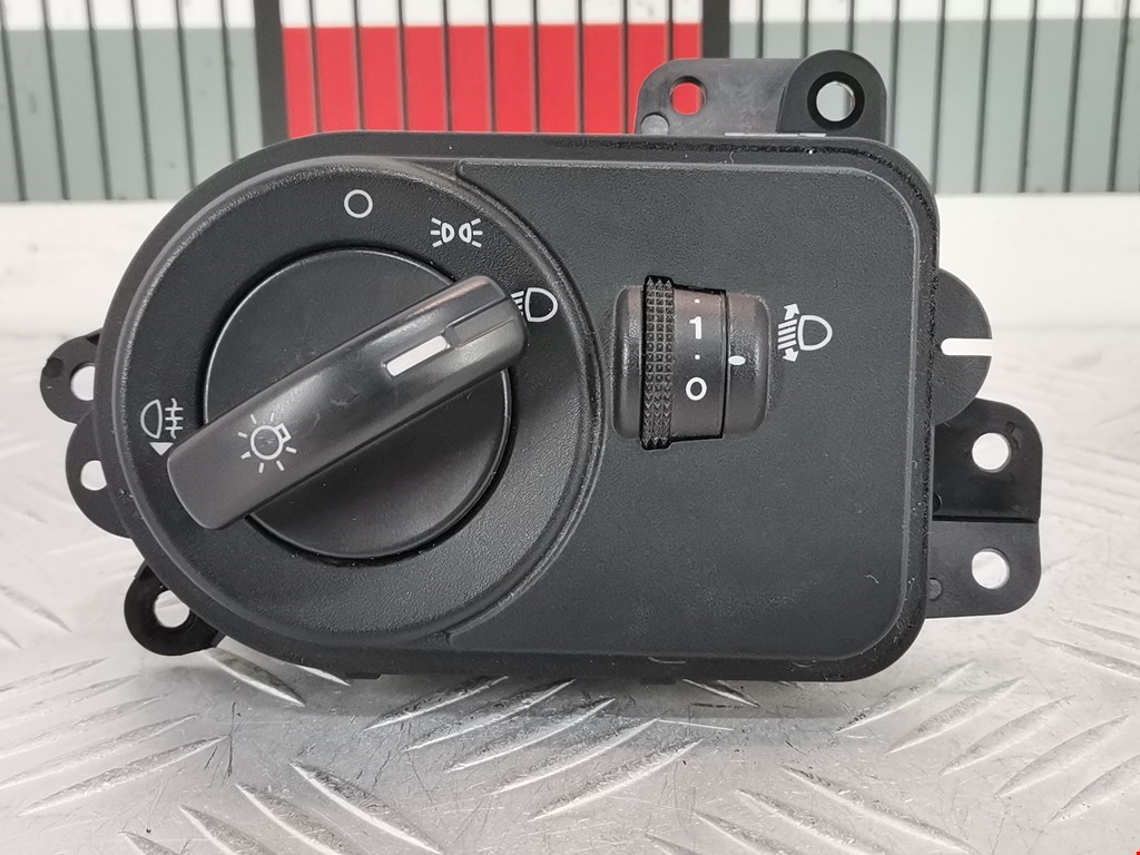 Переключатель света фар FORD Fiesta 2001-2008