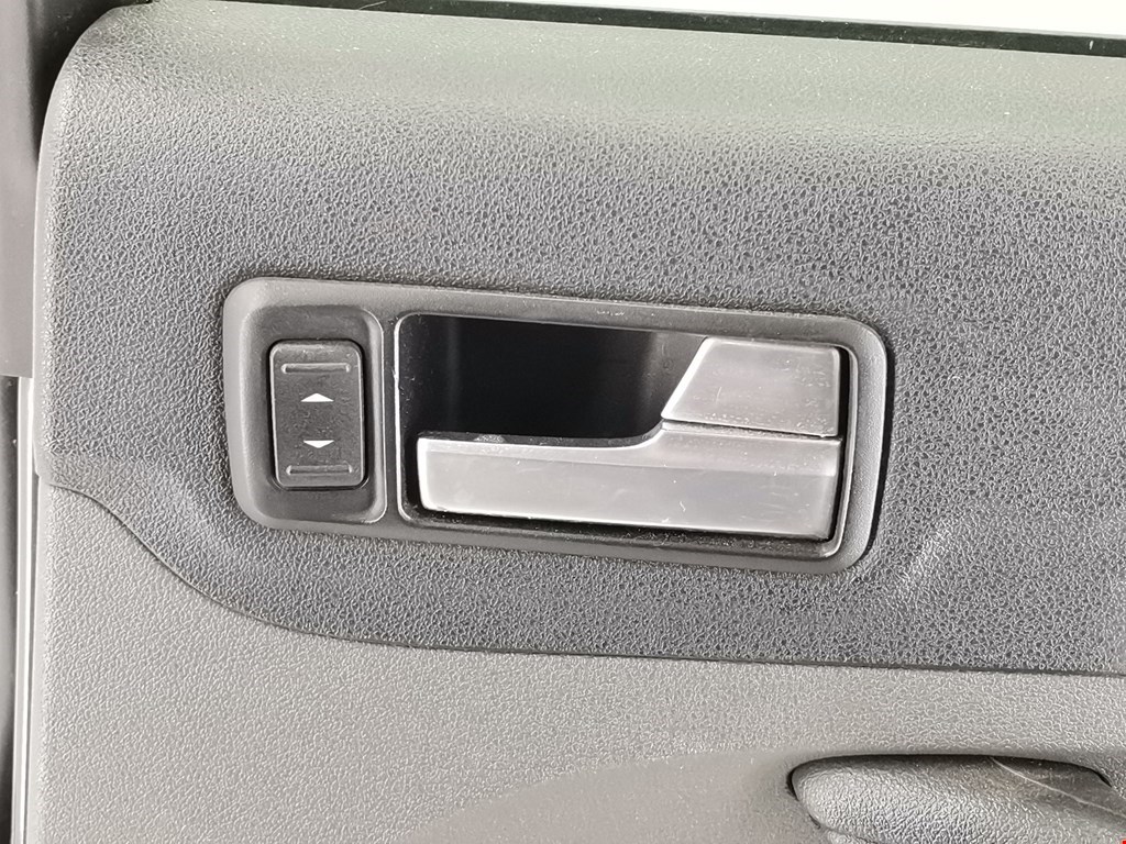 Дверь задняя правая FORD Focus II 2005-2011