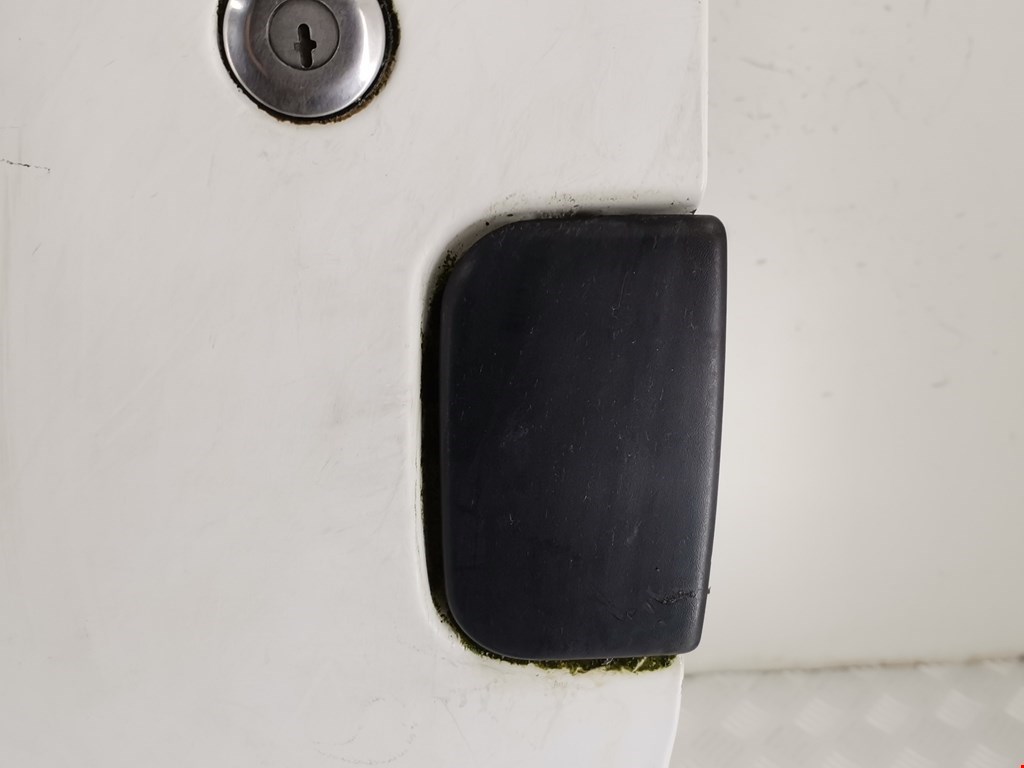 Дверь передняя левая CITROEN Berlingo 1996-2012