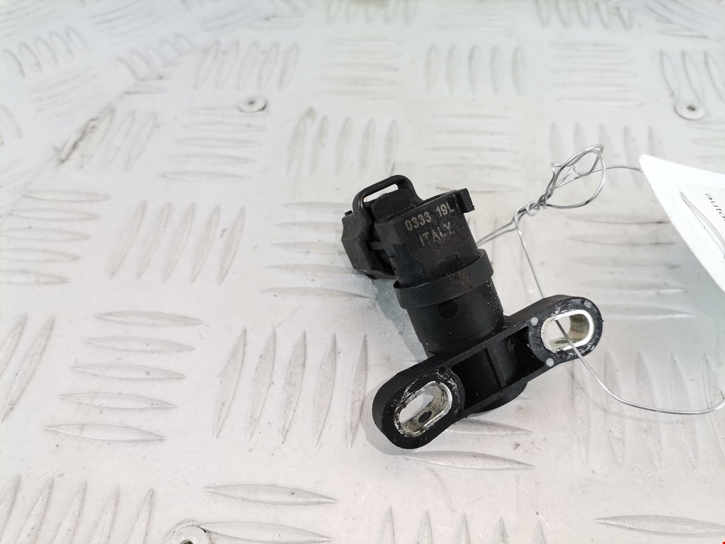 Датчик положения коленвала FORD Mondeo III 2000-2007