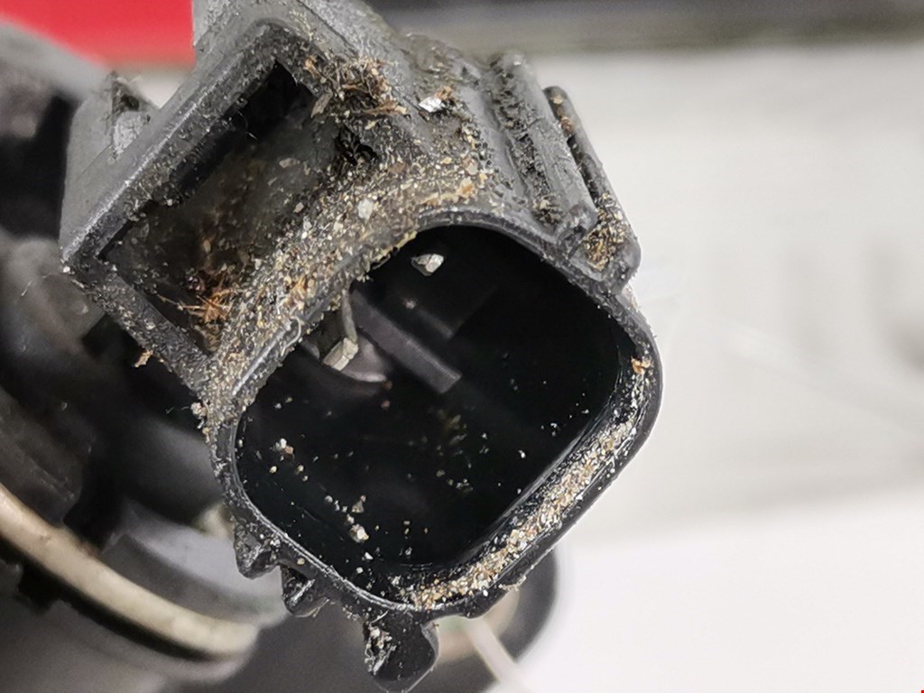 Корпус термостата FORD Mondeo III 2000-2007