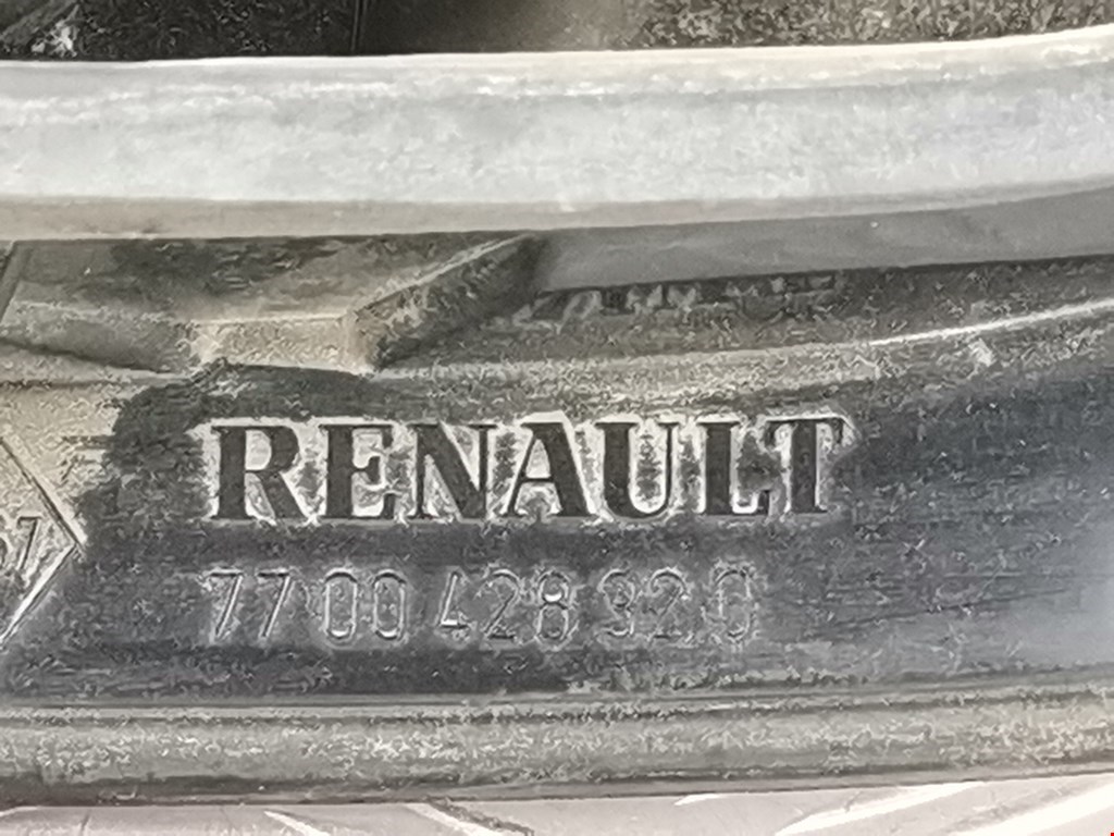 Фонарь задний левый RENAULT Megane I 1996-2002