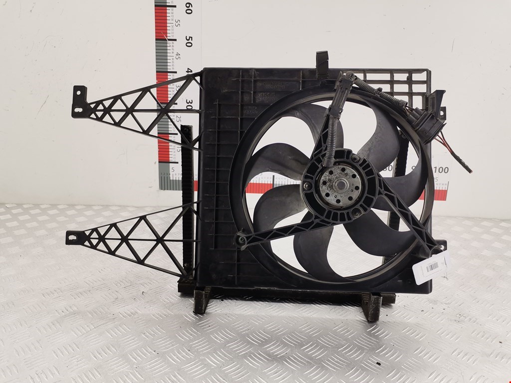 Вентилятор радиатора основного Audi A3 8L (1996-2003)
