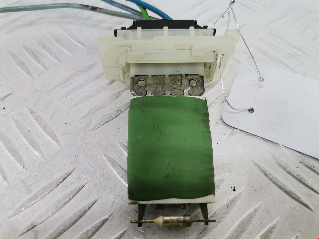 Резистор отопителя (сопротивление печки) OPEL Signum 2003-2008