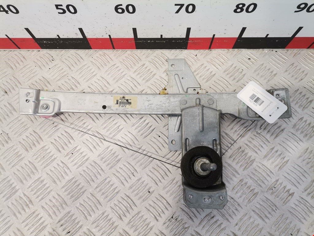 Стеклоподъемник задний правый PEUGEOT 207 2006-2015