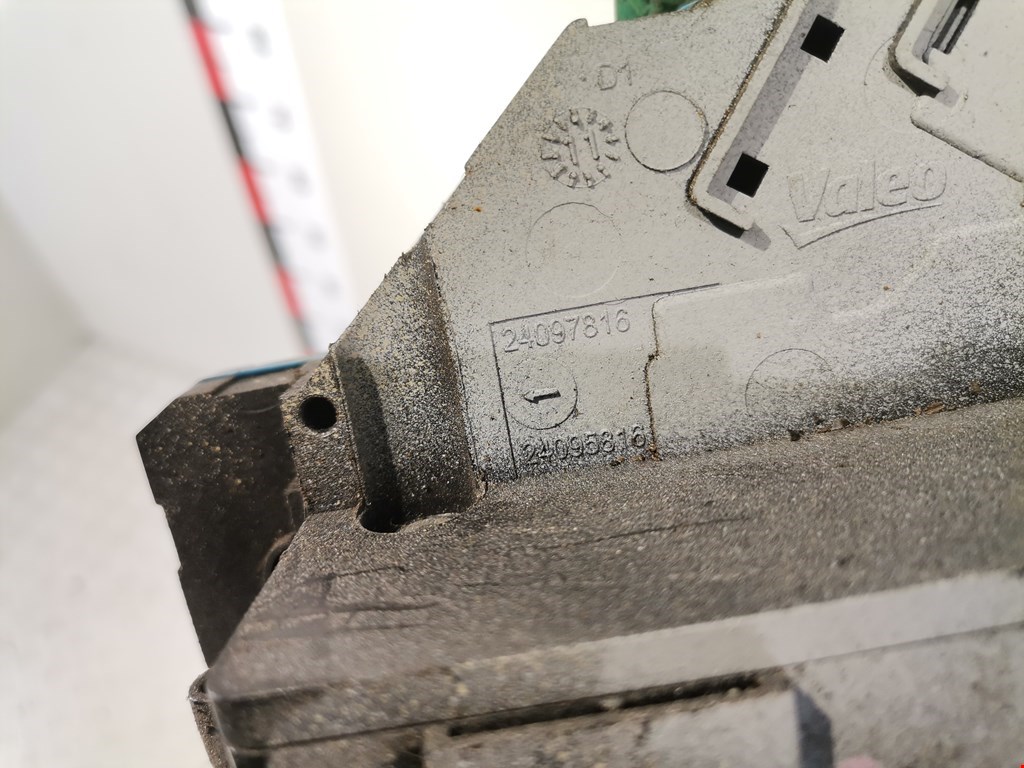 Замок двери задней правой PEUGEOT 207 2006-2015