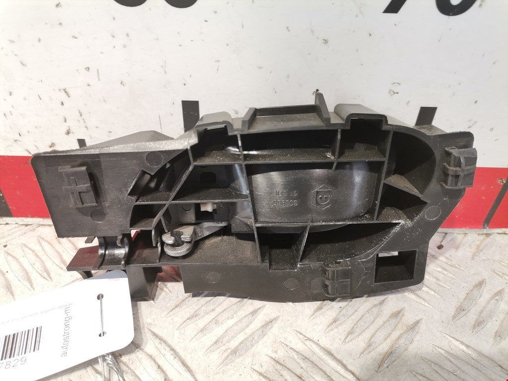 Ручка дверная задняя внутренняя правая PEUGEOT 207 2006-2015