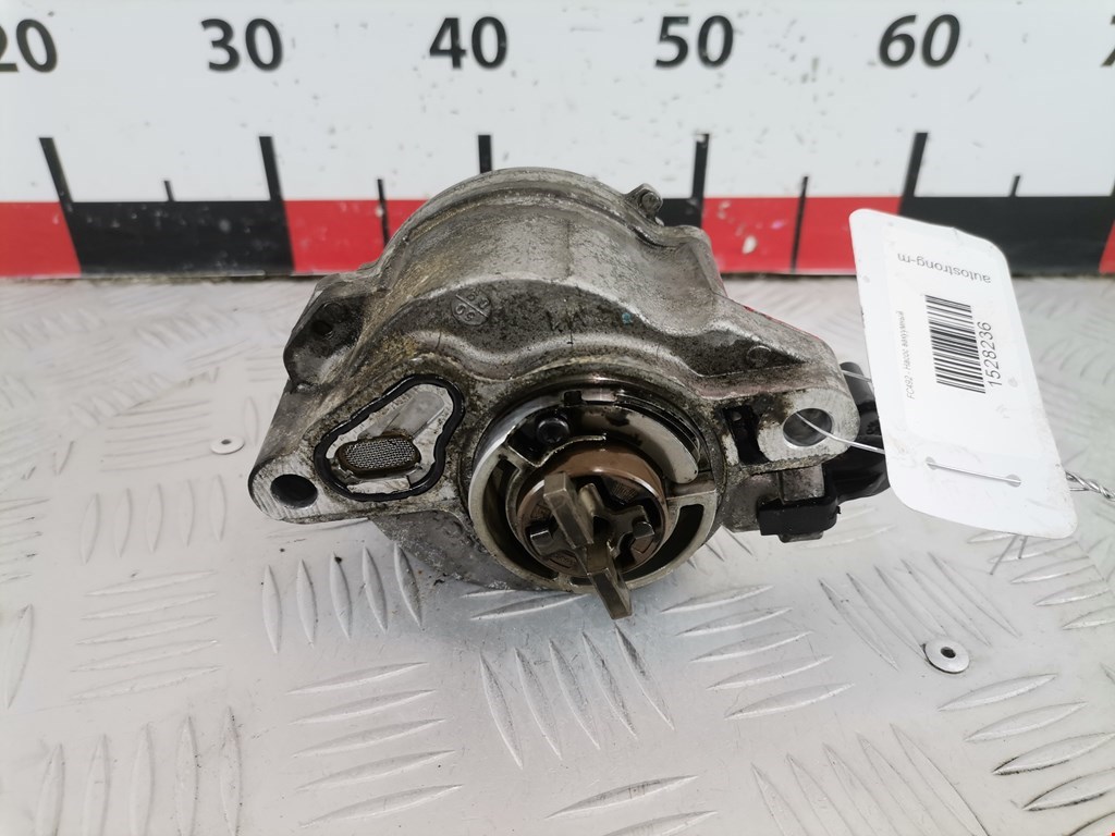 Насос вакуумный Ford C-MAX 1 (2003-2010)