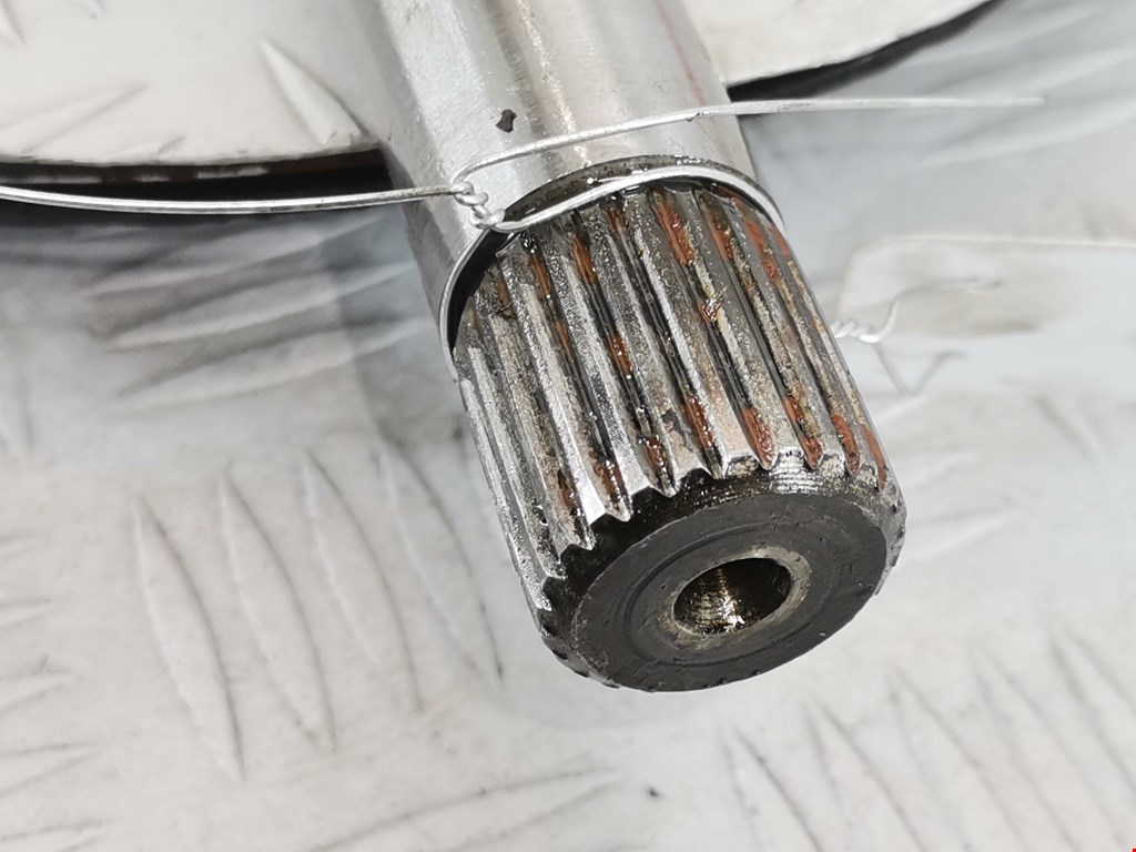 Полуось (привод, приводной вал) передняя правая CITROEN Berlingo 1996-2012