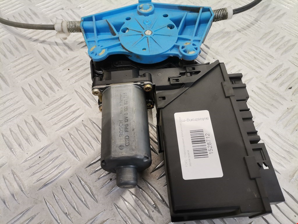 Стеклоподъемник задний правый AUDI A4 B6 2001-2005