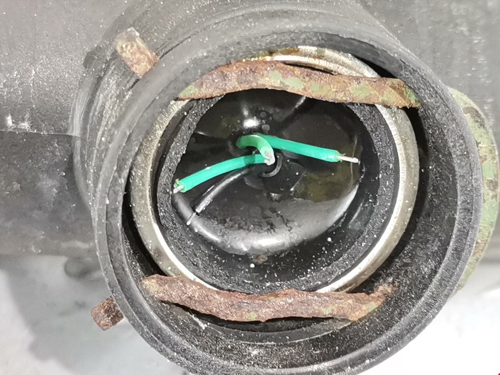 Тройник системы охлаждения SEAT Toledo 1991-1999