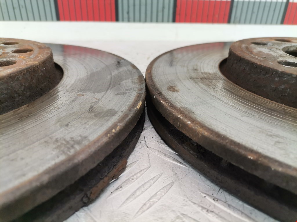 Диск тормозной передний OPEL Signum 2003-2008