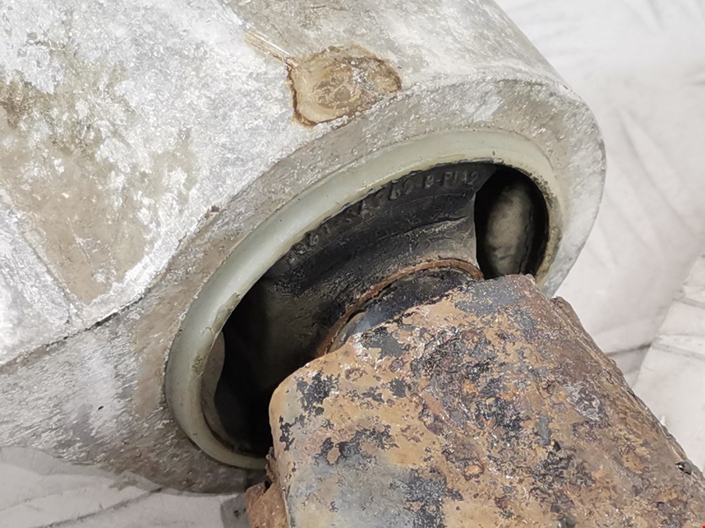 Рычаг передний правый FORD Fusion 2002-2012